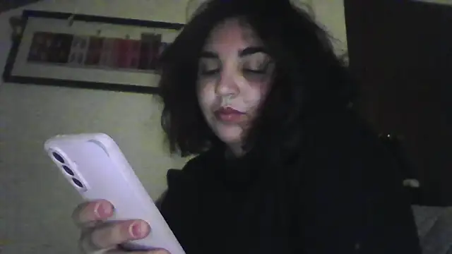 Snapshot of LadySophia03 chatting on December 3, 4:39 pm LadySophia03 online show from December 3, 4:39 pm