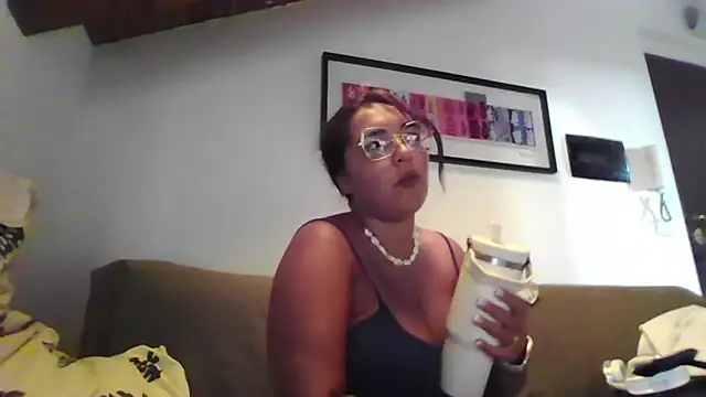 Snapshot of LadySophia03 chatting on September 10, 2:38 pm LadySophia03 online show from September 10, 2:38 pm