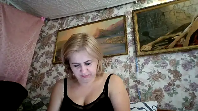 LustyyX online show from October 12, 9:27 pm