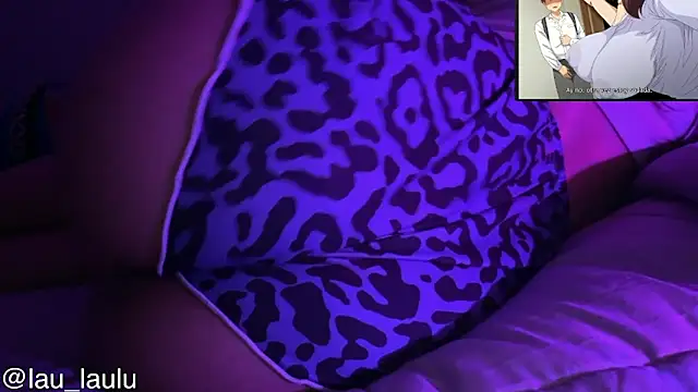 Snapshot of lau_laulu chatting on February 4, 2:06 am lau laulu online show from February 4, 2:06 am