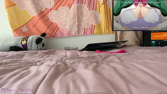 Snapshot of lau_laulu chatting on February 24, 1:34 pm lau laulu online show from February 24, 1:34 pm