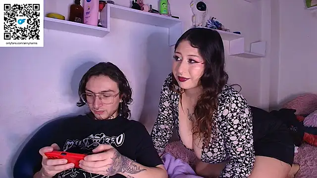 annyharriis online show from April 13, 11:42 pm