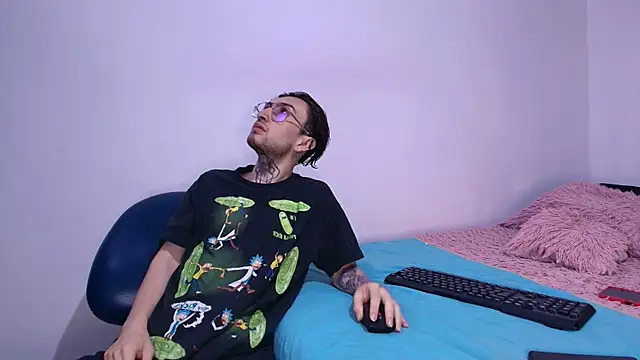 annyharriis online show from July 29, 7:57 pm