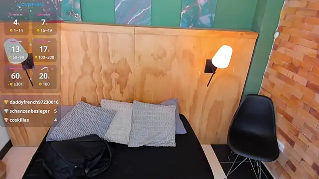 halleylorens online show from September 16, 7:04 pm