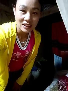 Ruaiuoi online show from May 2, 1:33 am