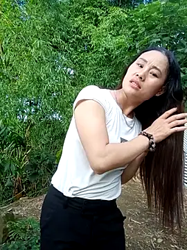 Ruaiuoi online show from May 12, 9:48 am
