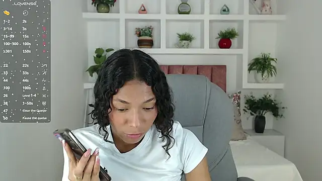 SarayVega  online show from December 2, 7:26 pm