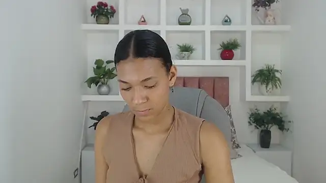 SarayVega  online show from November 21, 7:57 pm