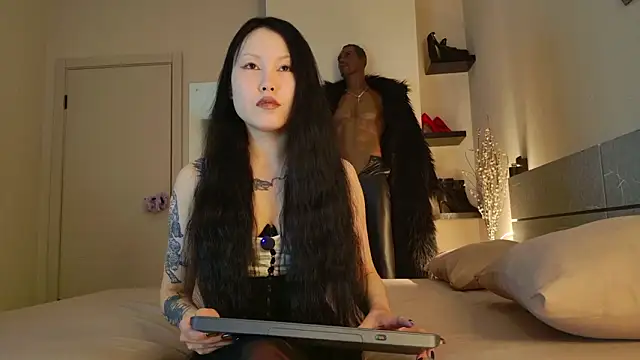 PurpleD1va online show from February 16, 1:32 pm