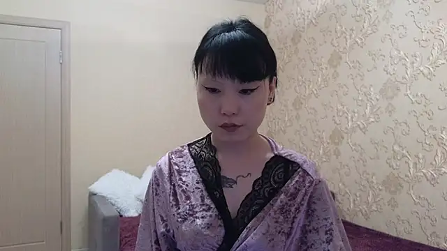 Snapshot of PurpleD1va chatting on June 26, 5:19 pm PurpleD1va online show from June 26, 5:19 pm
