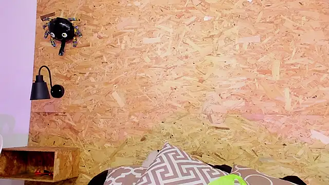 santiblack7 online show from November 6, 7:18 pm