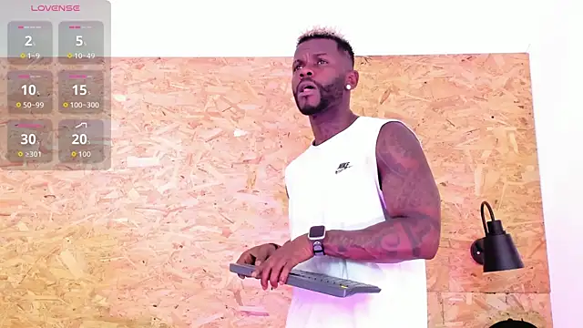 santiblack7 online show from November 19, 3:06 am