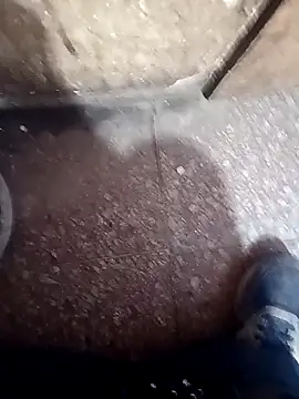 Snapshot of lucho2328 chatting on October 15, 10:29 pm lucho2328 online show from October 15, 10:29 pm