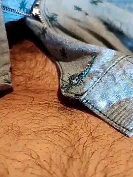 Snapshot of lucho2328 chatting on October 21, 8:41 pm lucho2328 online show from October 21, 8:41 pm