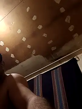 Snapshot of lucho2328 chatting on November 26, 1:16 am lucho2328 online show from November 26, 1:16 am