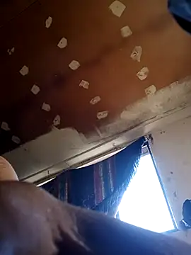 Snapshot of lucho2328 chatting on November 24, 10:21 pm lucho2328 online show from November 24, 10:21 pm