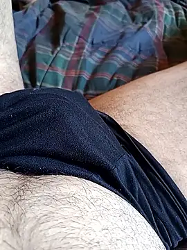 Snapshot of lucho2328 chatting on January 10, 2:45 pm lucho2328 online show from January 10, 2:45 pm