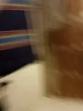 Snapshot of lucho2328 chatting on November 1, 1:45 am lucho2328 online show from November 1, 1:45 am