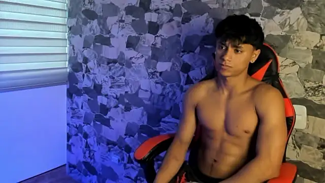 Snapshot of ZYZZ1312 chatting on July 16, 9:45 pm ZYZZ1312 online show from July 16, 9:45 pm