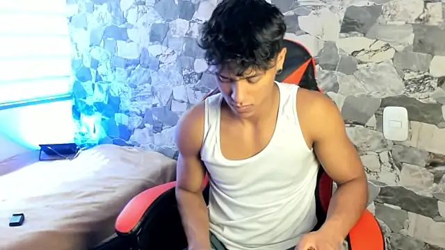 ZYZZ1312 online show from May 30, 6:02 pm
