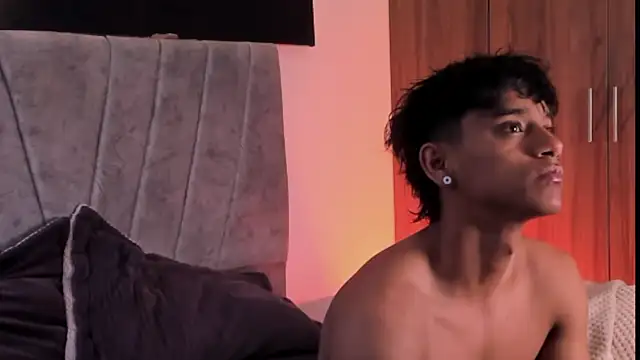 Snapshot of ZYZZ1312 chatting on September 20, 4:34 pm ZYZZ1312 online show from September 20, 4:34 pm