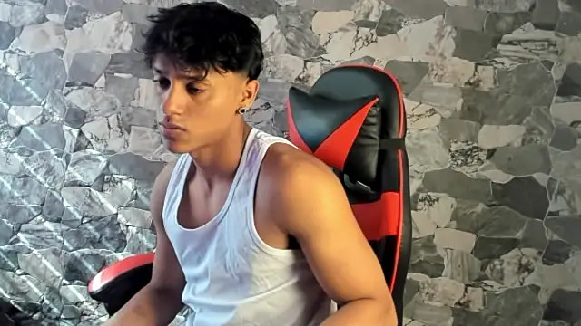 ZYZZ1312 online show from May 9, 8:12 pm