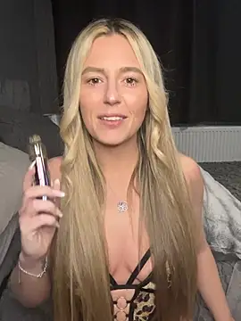 sammie-99 online show from March 2, 8:38 pm