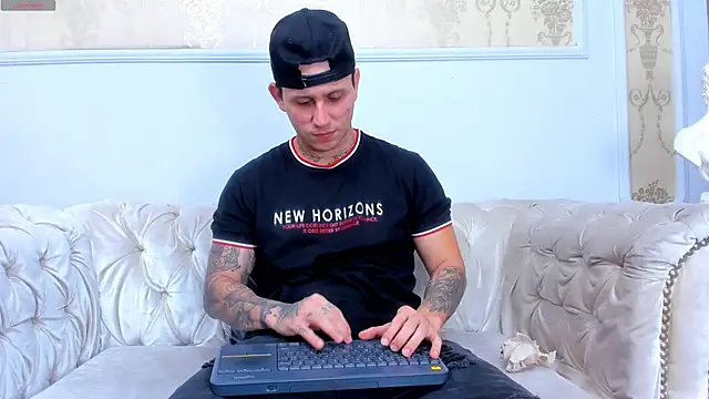 Scott Clark online show from December 2, 11:01 am