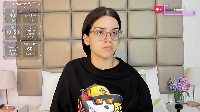 MiaMillers1 online show from January 9, 11:17 am