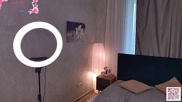 lisabaus online show from March 5, 6:10 am