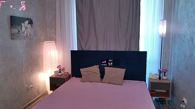 Snapshot of lisabaus chatting on March 2, 6:14 am lisabaus online show from March 2, 6:14 am