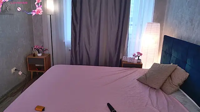 lisabaus online show from March 21, 6:25 am