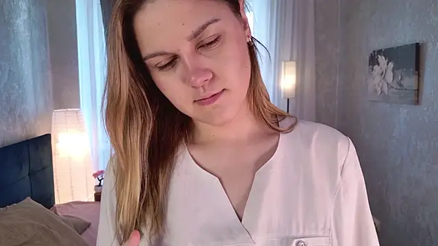 lisabaus online show from March 30, 6:15 am