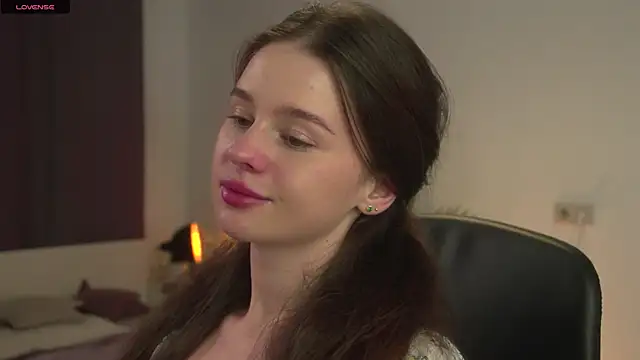 Snapshot of Olivia_Farrell chatting on October 6, 1:23 pm Olivia Farrell online show from October 6, 1:23 pm