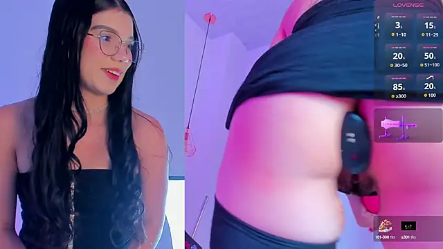 Snapshot of Sarita__Gomez chatting on October 2, 5:22 am Sarita Gomez online show from October 2, 5:22 am
