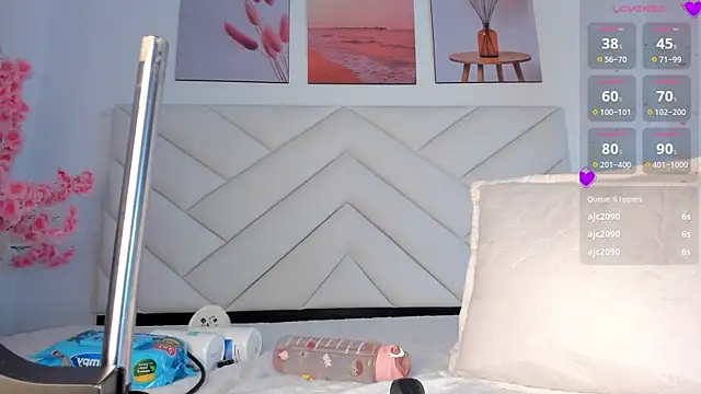 Sarita  Gomez online show from April 7, 2:13 am