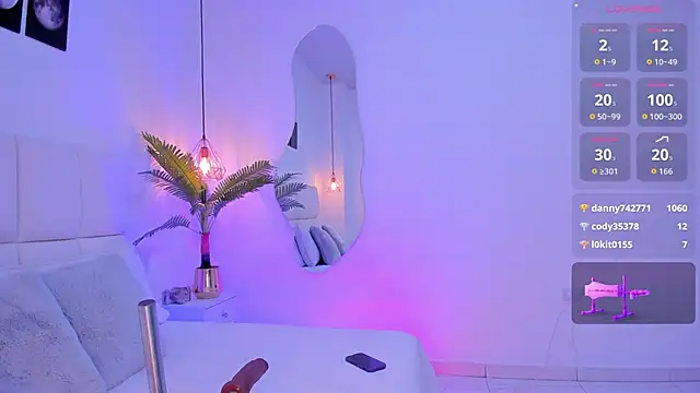 Snapshot of Sarita__Gomez chatting on September 10, 5:28 am Sarita Gomez online show from September 10, 5:28 am
