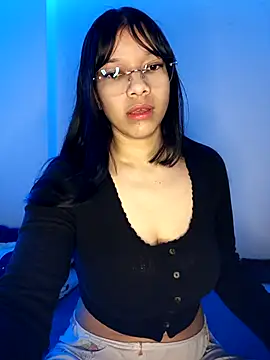 Iwarii online show from January 7, 2:49 am