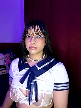 Iwarii online show from December 3, 4:35 am