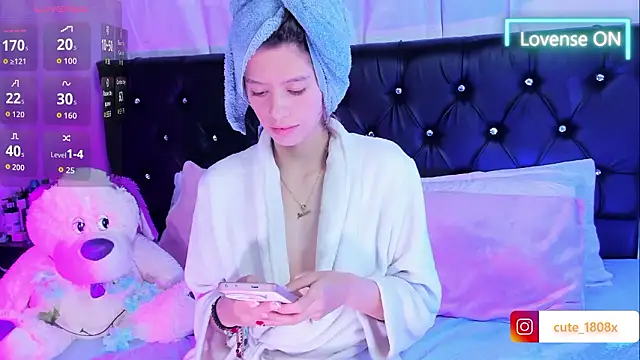 Sofiia cute  online show from February 7, 1:24 am