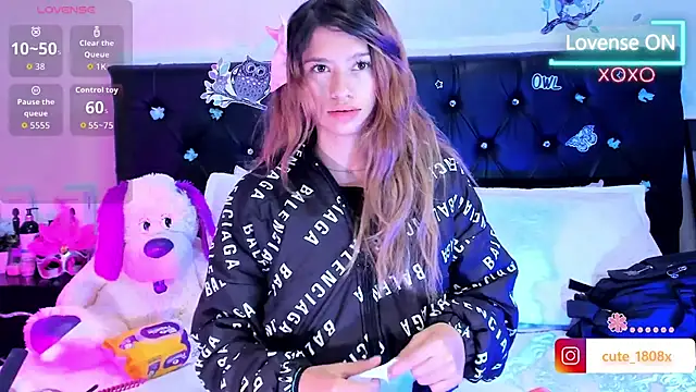 Sofiia cute  online show from April 2, 4:19 am