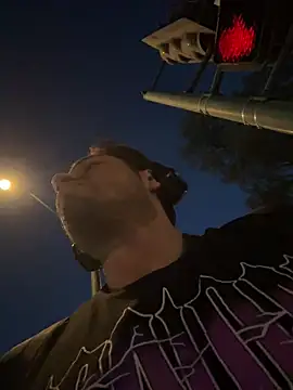 mrredcorn online show from April 7, 12:40 pm