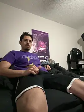 Snapshot of mrredcorn chatting on November 23, 2:05 pm mrredcorn online show from November 23, 2:05 pm