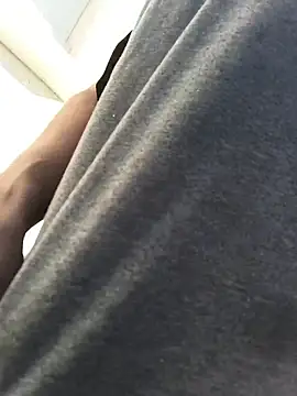 Snapshot of mrredcorn chatting on October 29, 3:55 pm mrredcorn online show from October 29, 3:55 pm