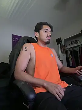 Snapshot of mrredcorn chatting on October 3, 8:43 pm mrredcorn online show from October 3, 8:43 pm