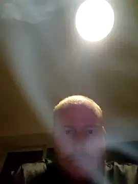 Snapshot of svenni2525 chatting on October 12, 6:20 pm svenni2525 online show from October 12, 6:20 pm