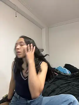 aliceclair  online show from September 14, 11:38 pm