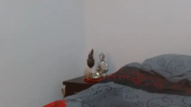 naiaratobon   online show from February 14, 6:46 am