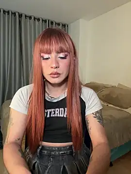 paula boom online show from January 18, 1:31 am