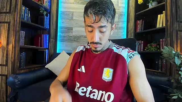 Donovan Desmond online show from November 11, 10:26 pm